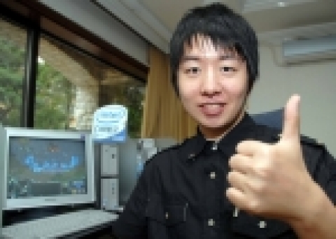 인텔코리아는 오는 10월 3일 오후 5시 서울 코엑스 대서양홀에서 ‘인텔 코어2 듀오 탑재 매직스테이션이 함께하는 제1회 슈퍼파이트 e스포츠’에 인텔 코어2 듀오 프로세서를 지원한