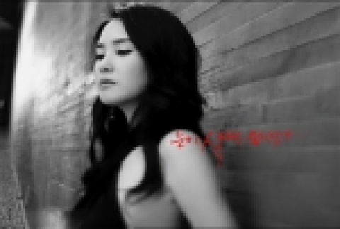 BC카드는 10월 1일부터 도도했던 이다해의 얼굴이 TOP포인트의 혜택에 눈을 뜨게 되면서 TOP포인트에 관심을 갖고 마음을 움직인다는 줄거리를 이다해의 세밀한 얼굴표정의 변화를 