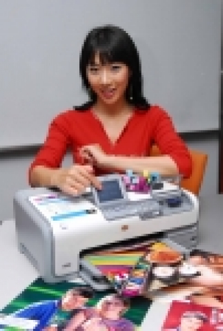 3.4인치 터치스크린 LCD화면의 HP포토스마트 D7360프린