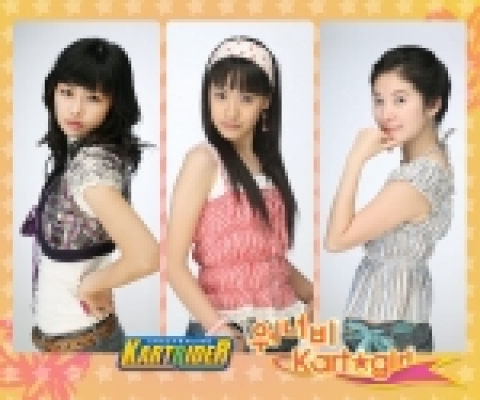  카트걸로 선발된 3명의 모델, 왼쪽부터 서혜진, 김소혜, 정유미