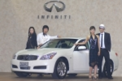 인피니티는 17일 학여울에 위치한 서울무역전시장(SETEC)에서 풀모델 체인지된 '뉴 인피니티 G35 세단'을 전세계 최초로 한국에서 선보이며 글로벌시장 공략에 