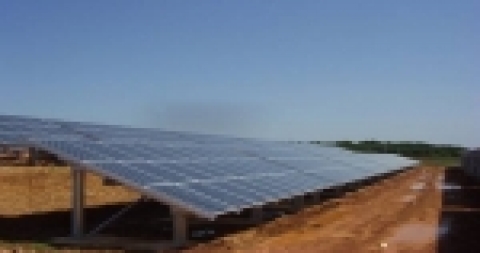 전남 무안군 해제면 국내최대 민간 태양광발전소 상업운전 성공