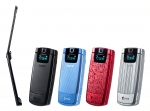 삼성전자가 올 하반기 전략모델로 선보인 울트라에디션 시리즈가 출시 1분기 만에 300만대 판매를 돌파하며 세계 휴대폰 시장에 돌풍을 일으키고 있다. 삼성전자는 울트라에디션 돌풍을 