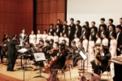 지난 해 10월에 열린 가족회사를 위한 가을음악회 공연 장면