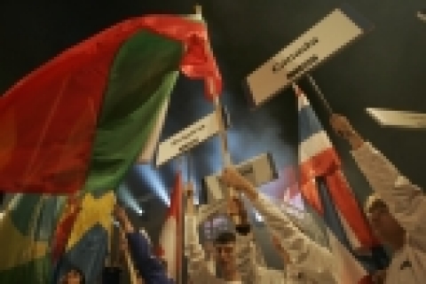 삼성전자가 월드와이드 후원사로 지원하는 세계 최대 게임 축제 월드사이버게임즈(World Cyber Games, 이하 WCG) 2006 그랜드 파이널이 세계 70개국 700여 명의 