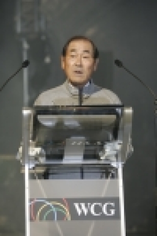 18일(현지시간) 이탈리아 몬자시(市)에서 열린 세계 최대 게임 축제 월드사이버게임즈(World Cyber Games, 이하 WCG) 2006 그랜드 파이널 개막식에서 WCG공동위