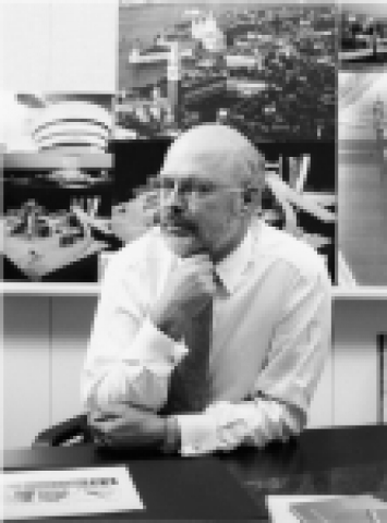 토마스 크렌스(Thomas Krens) 관장