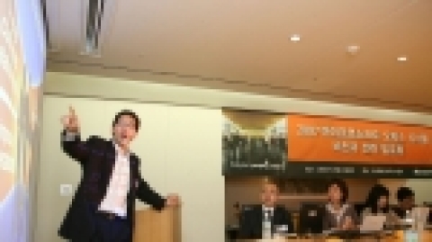 크리스 카포셀라 부사장