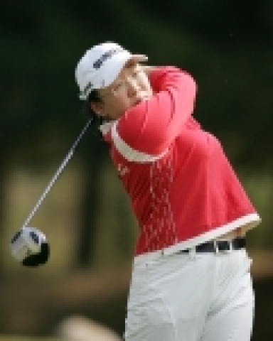 13번홀 티샷하는 신지애