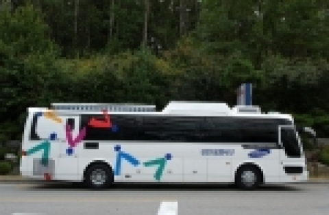 삼성은 24日 서울 일원동 삼성서울병원에서 삼성의료봉사단 발대식을 갖고, 어려운 이웃들을 위한 의료 지원활동을 본격적으로 전개해 나가기로 했다.