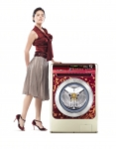 삼성전자는 '은나노 헹굼', '은나노 불림' 기능으로 살균·항균 성능을 한층 업그레이드한 2007년형 하우젠 은나노 드럼세탁기 신제품 20여종을