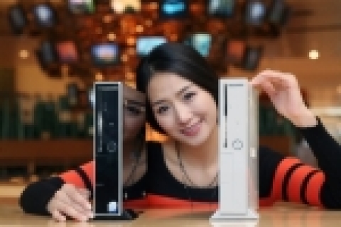 삼성전자가 이번에 출시한 「미니 슬림」데스크탑 PC