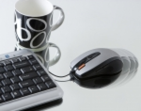 A4Tech 투명 유리에서도 작동하는 글레이져 마우스 출시