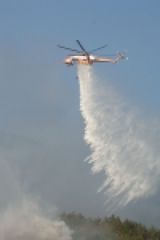 산림청은 점차 대형화되고 있는 산불에 대비하여 범정부적 체계적 대응 및 산불현장통합지휘체계의 구축 등을 위해 민·관·군 1,500여명이 참여하는 대대적인 산불진화 합동실제훈련을 강