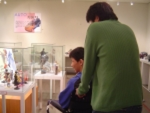수원보호관찰소‘장애인 일일 친구 되어주기행사’는 사회봉사명령대상자와 중증장애인이 1:1로 짝이 되어 서로에 대한 이해의 시간을 가졌다.