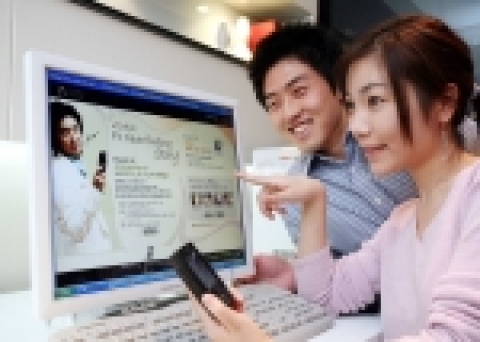 삼성전자는 12일 '이준기의 1인4색(일명: Fx 스토리)'의 완결편 광고 제작을 위해 온라인 시나리오 공모전 'Fx 네버엔딩 스토리' 이벤트를