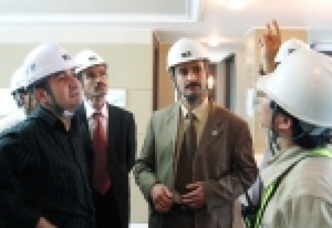 지난 5월 이라크 쿠르드 지방정부 공무원 18명이 2주간에 걸쳐 1차로 건설관리 및 감독과정’교육을 받았으며, 2차로 쿠르드 지방정부 건설기술자 23명이 8월에 방한하여 8주에 걸