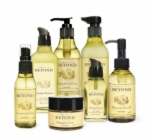 LG생활건강은 세계 유기농 재배원료 인증기관이 인증한 천연 유기농 원료를 사용한 Bath & Body 케어 ‘비욘드 피토가닉 라인’을 출시했다.