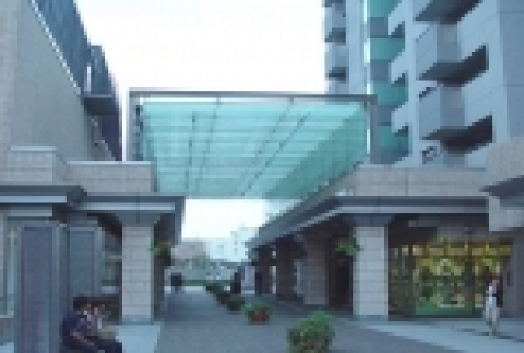 해외사례-저층부 가로공간의 활성화