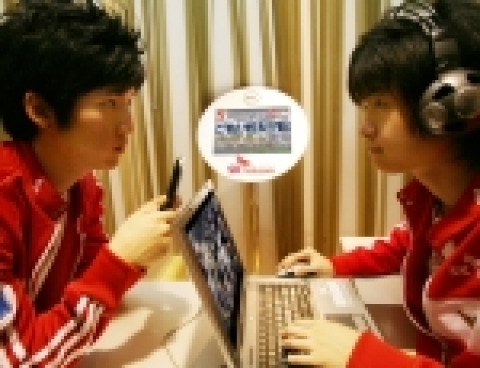 SK텔레콤(사장 金信培, www.sktelecom.com)은 연말까지 MMORPG를 비롯한 신개념 모바일 네트워크 게임을 출시하고, 내년 초에는 PC와 모바일을 연동한 유무선 연동