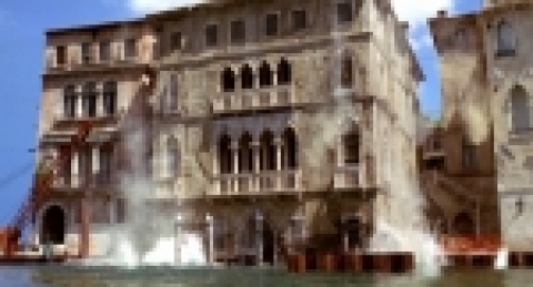 베니스 유적침몰 ‘007 카지노 로얄’ 의 통큰 스펙타클