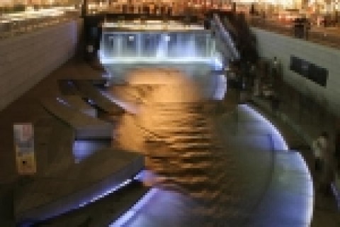 경관조명부문 본상 청계천(크리룩스 고경주)