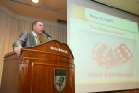 영국계 생명보험회사 PCA생명(www.pcakorea.co.kr) 빌 라일 대표이사는 지난 5일(화) 서울 안암동에 위치한 고려대학교 경영본관 학우강당에서 경영학과 학생들을 대상으