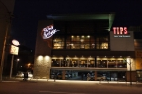 CJ푸드빌은 13일 인덕원에 200석 규모로 신개념 중식 패밀리레스토랑인 <차이나 팩토리> 1호점을 그랜드 오픈한다.