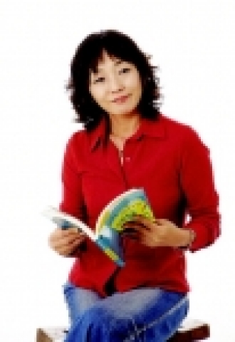 인터파크도서 2006년도 마지막 지식콘서트 주인공인《전교 1등 핵심노트법》의 저자 김은실씨.
