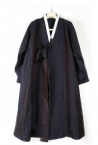 이명박 전 서울시장이 기증한 두루마기