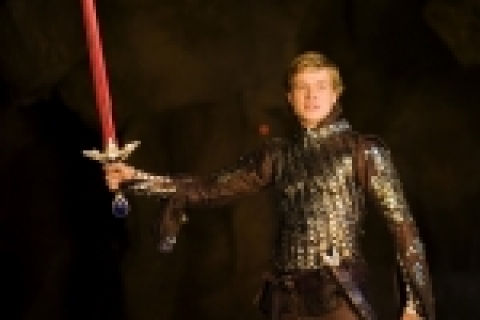 스타 예감! 에라곤의 드래곤 라이더 ‘에드 스펠리어스’