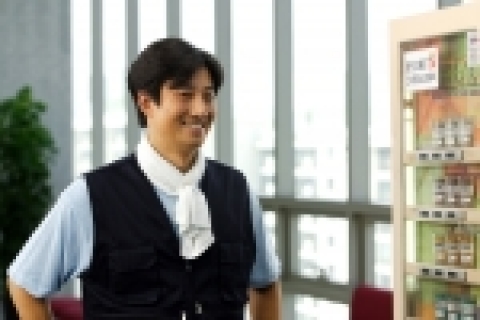 ‘1번가의 기적’ 인간미 넘치는 최고의 훈남, 이훈 스크린 데뷔