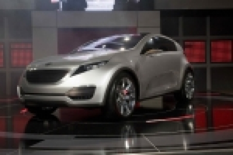 기아자동차는 8일(현지시간) “2007 디트로이트 모터쇼(NAIAS, North America International Auto Show)”에서 CUV(Crossover Utili