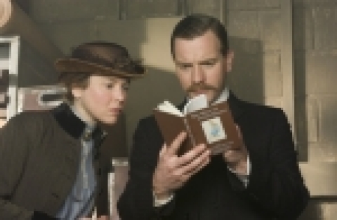 ‘미스 포터’ 르네 젤위거와 이완 맥그리거, 4년 만의 재결합