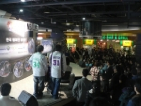 Xbox와 NBA가 아시아에서 공동 주관하는 최초의 농구 비디오 게임 토너먼트 ‘NBA 라이브 07 아시아 챔피언십(NBA LIVE 07 Asia Championship)’의 한국