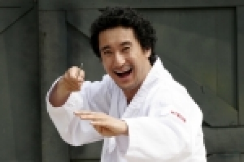 ‘김관장 대 김관장 대 김관장’ 신현준, 댕기머리 + 아줌마형 뽀글 파마변신