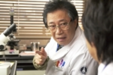 변희봉