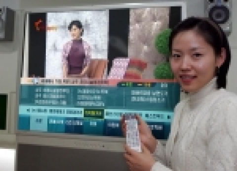 하나로텔레콤(대표: 박병무, www.hanaro.com)은 TV포털 <하나TV>를 통해 원하는 시간에 마음대로 골라보는 쇼핑 프로그램 ‘하나TV 쇼핑’ 서비스를 개시하는