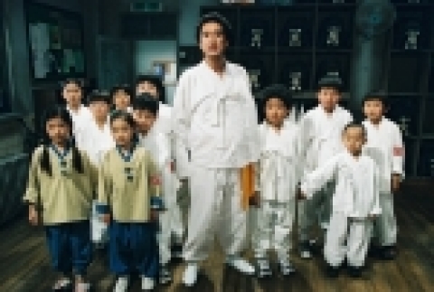 영화 <김관장 대 김관장 대 김관장> 한 장면