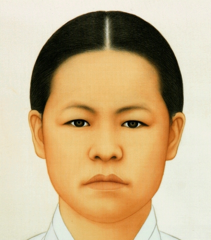 문화관광부는 동상영정심의위원회(위원장 안휘준)를 통과(07.2.2.)한 재제작 유관순 열사 영정을 새 표준영정으로 지정하였다. 재제작한 영정은 관보에 고시된 후 새 표준영정으로 확