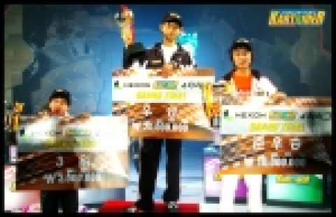 넥슨 <카트라이더> 4차 리그 그랜드 파이널의 우승자들 모습