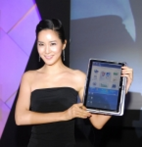 한국 HP는 고광택의 모던한 디자인과 트위스트 앤 터치(twist & touch)스크린 디스플레이가 적용돼 시각과 촉각이 가미된 디지로그 노트북 HP 파빌리온 tx1000 엔터테인