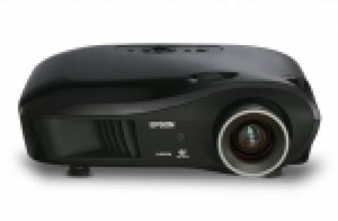 엡손이 출시한 HDMI 1.3 버전을 채용한 국내 최저가의 고급형 풀HD 프로젝터 ‘EMP-TW1000’