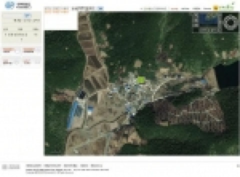 [지역선택] 버튼을 활용하여 자신의 고향으로 이동한다. 정확한 주소를 알 경우에는 지번을 입력하고 그렇지 않은 경우에는 그냥 고향마을로 이동한다.