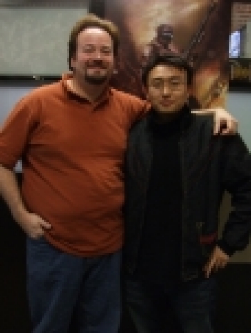 플래그십 스튜디오의 CEO 빌 로퍼(왼쪽)과 한국인 컨셉트 아티시트 김진형씨(오른쪽)