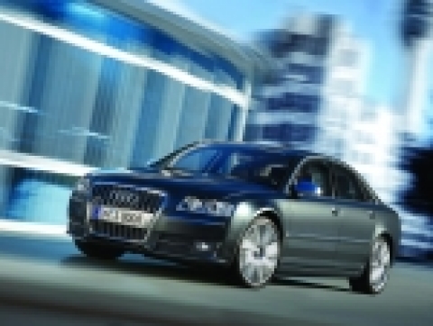 아우디 S8