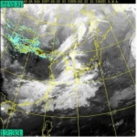 어제(22일) 오후 1시경 기상위성(MTSAT) 적외차 영상 1