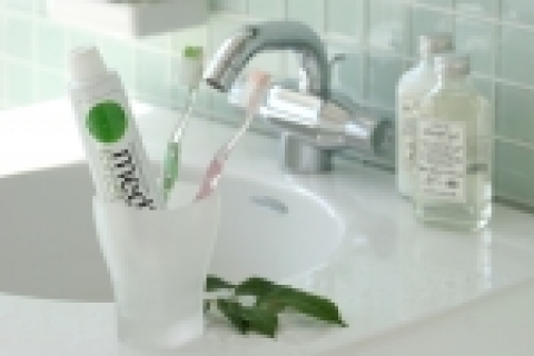 메디안 센서티브 칫솔