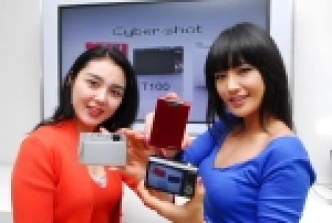 소니코리아는 한층 업그레이드 된 성능과 디자인의 프리미엄 슬림디카, 사이버샷 'DSC-T100'을 출시한다.