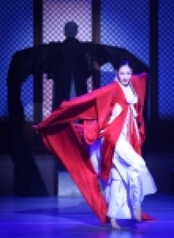 2006년 과천시민회관 대극장에서의 「승무도 Ⅰ」공연 모습